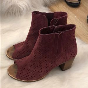 TOMS maroon booties
